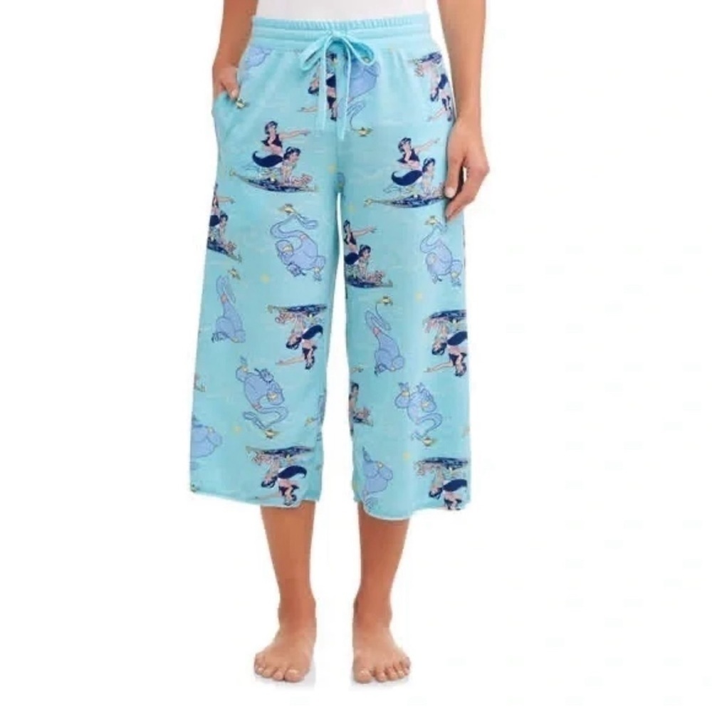 Disney Aladdin Jasmine Capri pajama bottoms Capri Pants